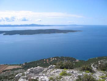 Hvar Zavala mit Blick auf die Insel Korcula und davor die Insel Scedro